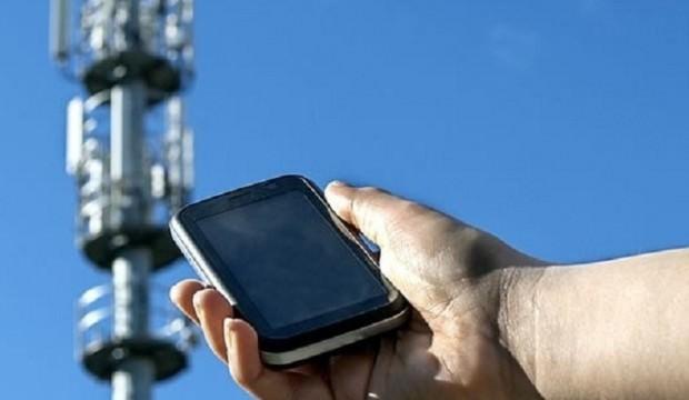 Telefonu çekmeyince bunu yaptı, canından oldu