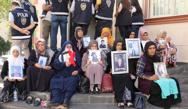 İtalyan gazetesi Diyarbakır'daki evlat nöbetindeki aileleri yazdı