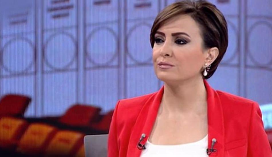 didem_arslan_yilmazdan_altin_kelebek_odullerine_tiyatro_cikisi_1570085498_0809.jpg