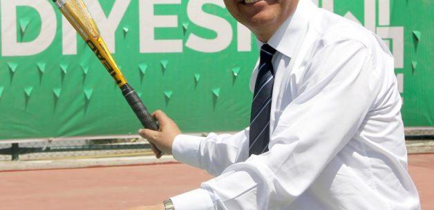 Teniste geleceğin "markası" aranıyor