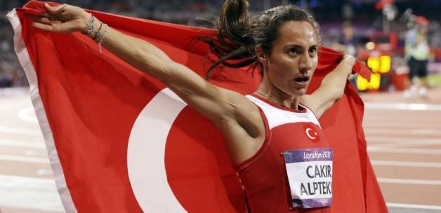 Aslı Çakır Alptekin'in CAS duruşması ertelendi!
