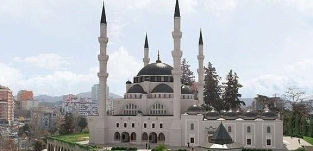 Balkanların en büyük camisinin inşası başlıyor