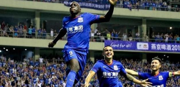 Demba Ba'dan resmen açıkladı! Bırakıyor mu?