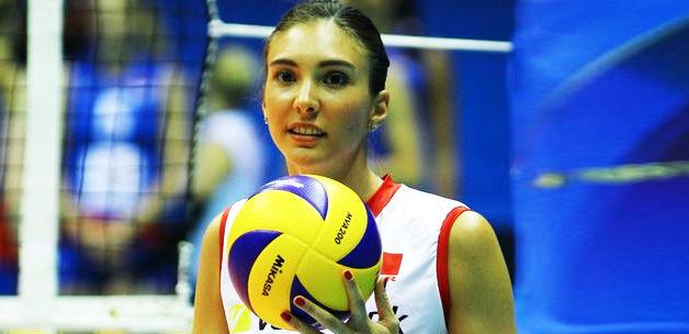 Dünya'da bir ilk! Naz Aydemir...