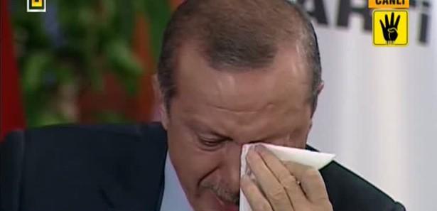 Erdoğan'ı canlı yayında ağlatan mektup