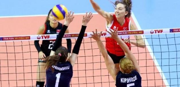 'Filenin Sultanları' grubu lider tamaladı