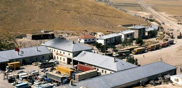 Kapşonlu Bebek Hırkası Nasıl Başlanır Kapşonlu Bebek Hırkası Nasıl Başlanır