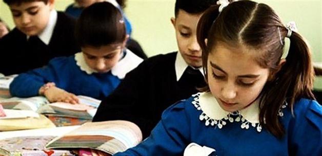 İmamlardan ihtiyaç sahibi öğrencilere burs
