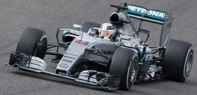 Japonya'da zafer Hamilton'ın!