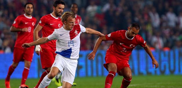 Kuyt: Türkiye çok geç kazanmaya başladı
