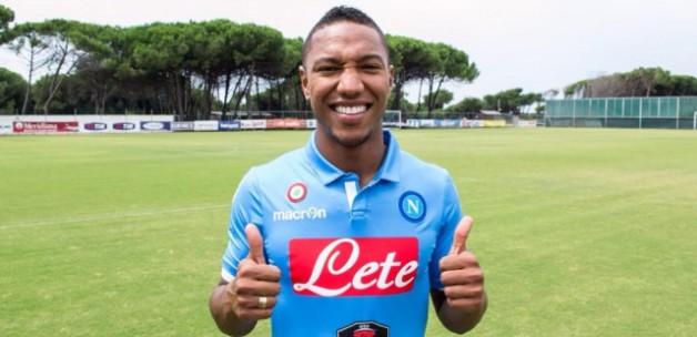 Napoli transferi resmen duyurdu