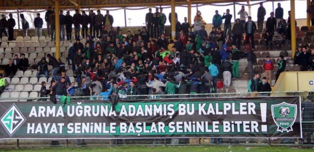 Sakaryaspor kazandı ama taraftarı şoke etti