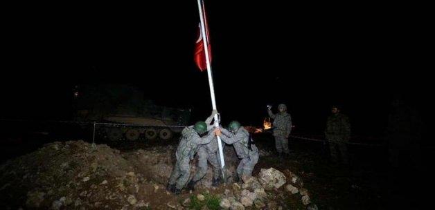Türbe IŞİD'e bırakılmadı