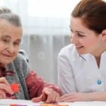 Alzheimer hasta yakınlarına destek sempozyumu