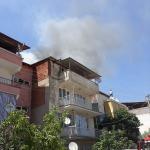 Denizli'de yangında mahsur kalan engelliyi itfaiye ekipleri kurtardı