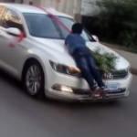 Damat ile küçük çocuğun bahşiş inadı!