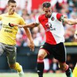 Robin van Persie, derbiye damga vurdu!