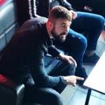 'Evinden aldıracağım' dediği taraftarla buluştu
