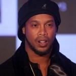 Ronaldinho'ya büyük şok! Hepsine el koyuldu