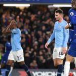Chelsea City'i zirveden indirdi!