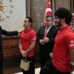 Cumhurbaşkanı Erdoğan, Milli Takımı kabul etti