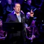 Ünlü sanatçı Beştepe'de konser verdi