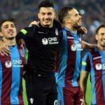 Uğurcan Çakır, Onur Kıvrak'ı solladı