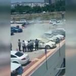 Çocuğu arabanın içinde yandı, annenin çığlıkları yürek sızlattı