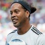 Ronaldinho futbola Malta'da dönüyor!