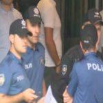 AVM'de güvenlik görevlilerine bıçaklı saldırı