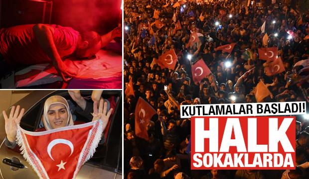 Kutlamalar başladı! Halk sokaklara dökülüyor	