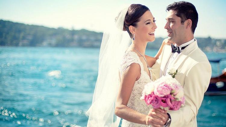 Düğünden önce stres atın Düğünden önce stres atın