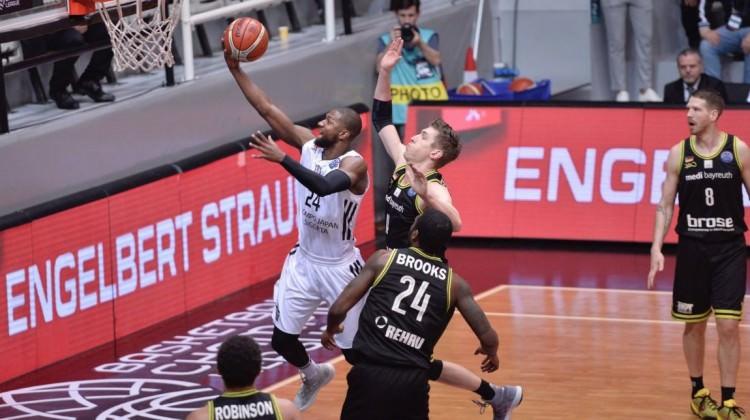 Fenerbahçe, Avrupaya Veda Etti Fenerbahçe, Avrupaya Veda Etti