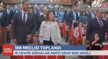CHP'liler İstiklal Marşı'nda ayağa bile kalkmadılar ile ilgili görsel sonucu