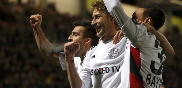 Leverkusen geriden gelip turladı