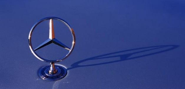 Mercedes’e emisyon iddiası
