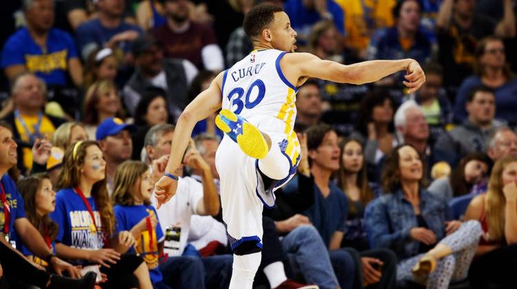 Golden State Warriors rekora doymuyor!
