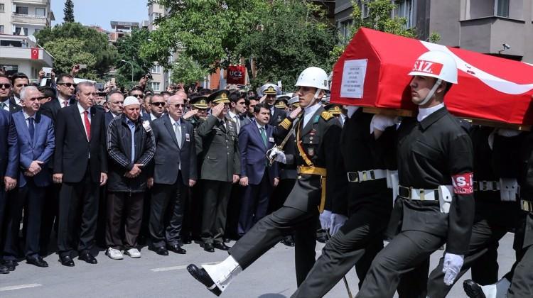 TBMM Başkanı, Erdoğan'la birlikte Mabeyn Köşkü'nde