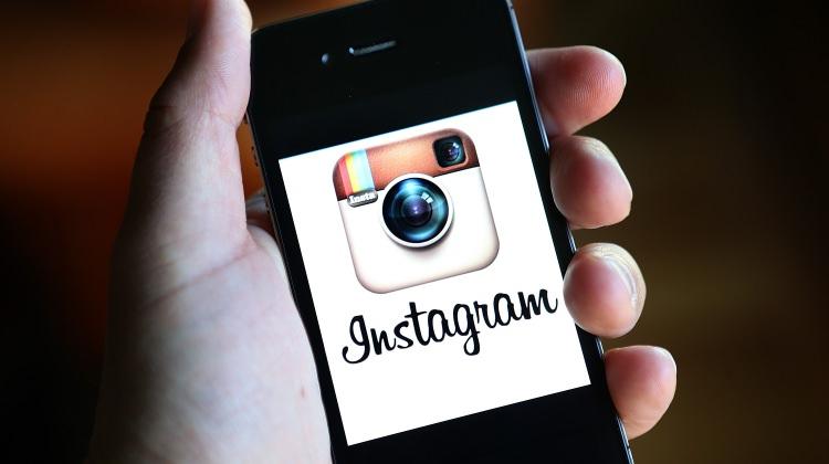 Instagram'a girdi, 10 bin dolar kazandı