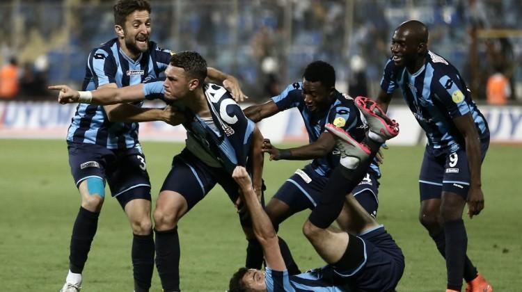 Süper Lig yolunda müthiş maç! Final 90+4'te geldi
