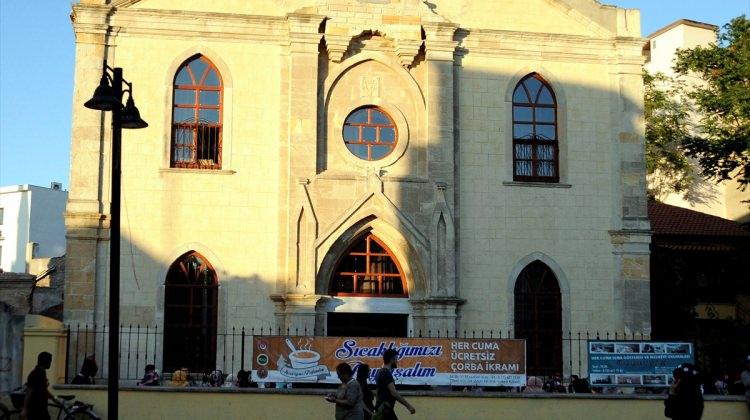 Surp Kevork Ermeni Kilisesi'nde iftar