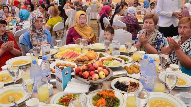 Bağcılar’dan Kazakistan’a Gönül Sofrası
