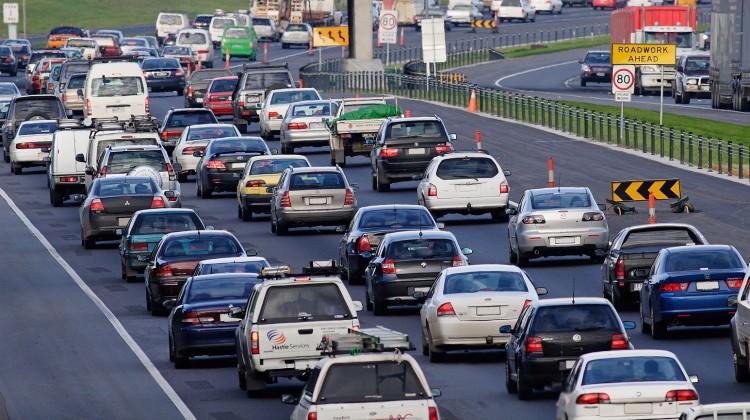 Eski araçlar trafiğe çıkamayacak