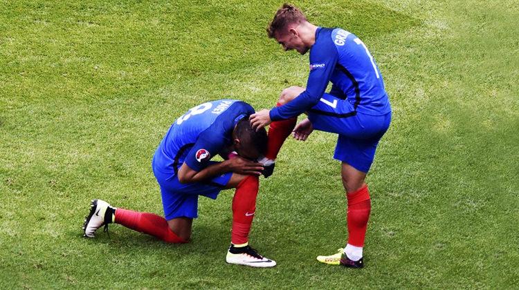 UEFA son 16 turunun fotoğrafını seçti!