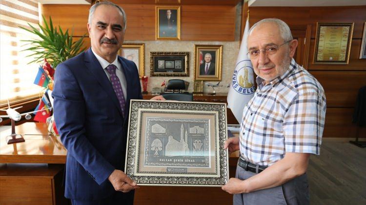 Milletvekili Erdem'den Başkan Aydın'a ziyaret
