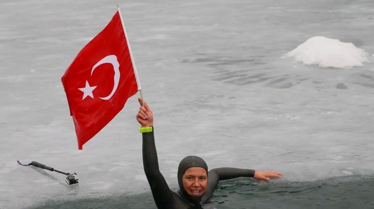 Derya Can'dan yeni dünya rekoru
