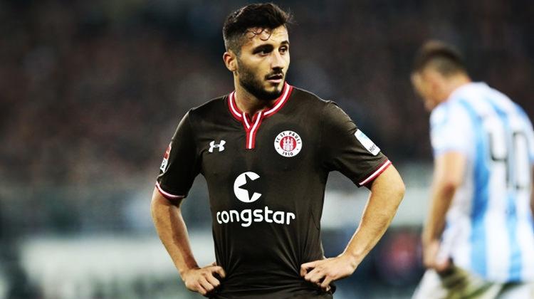 Almanların dışladığı Şahin'e davet!