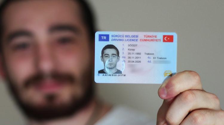 Ehliyet kursuna başvuru için gereken belgeler! Sürücu kursu başvuru şartları