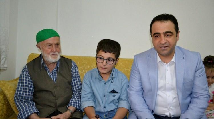 1 Ekim Dünya Yaşlılar Günü