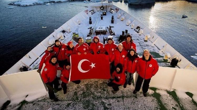 Türkiye tarihi hamle için ortak arıyor